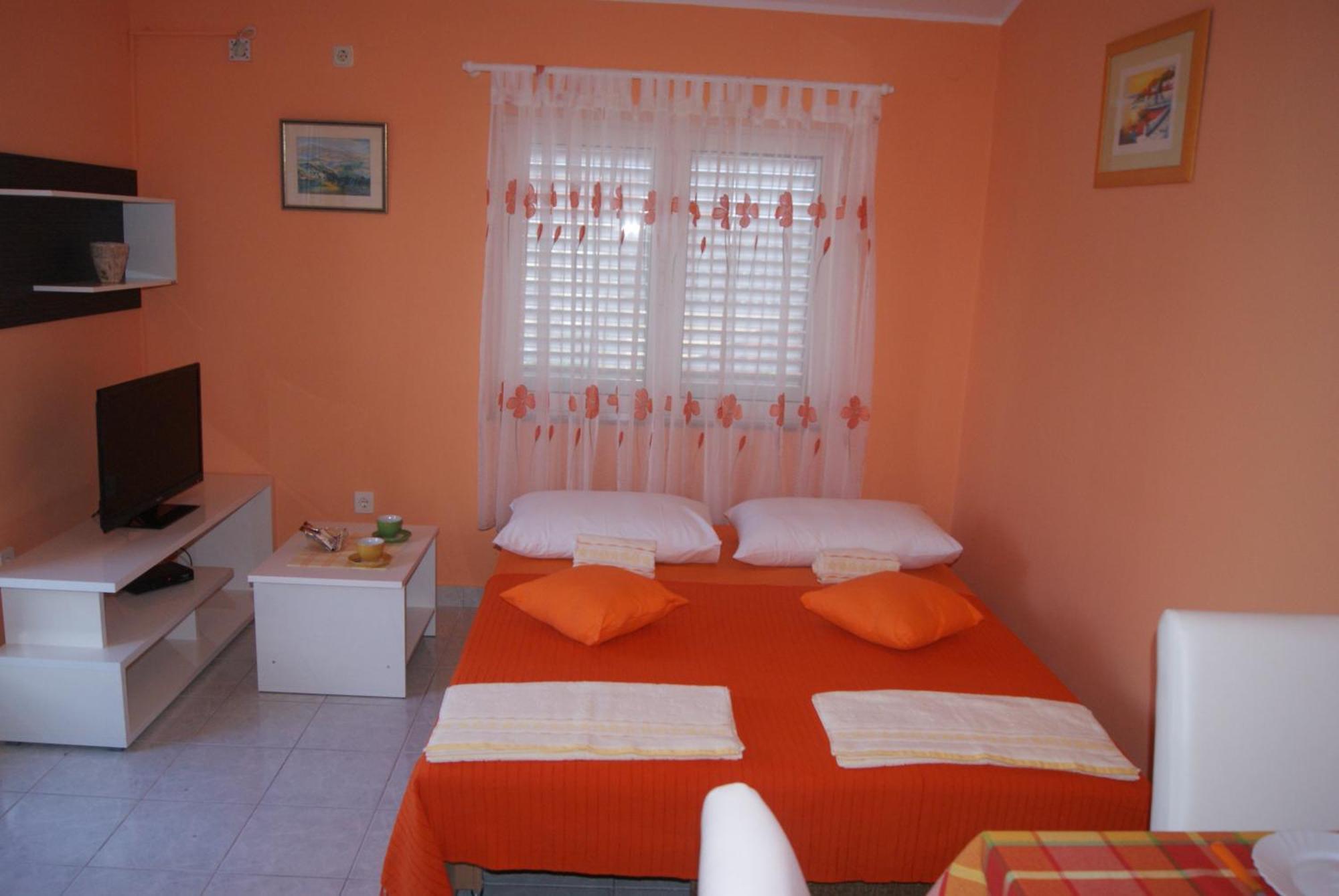 Apartments Marta - Zadar - Near The Sea Room photo