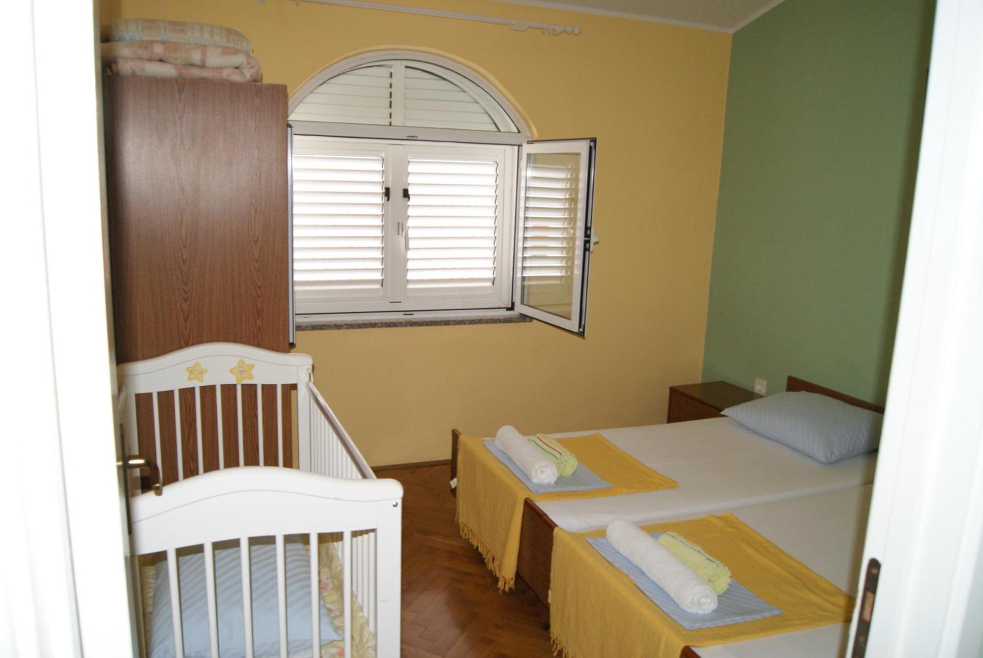 Apartments Marta - Zadar - Near The Sea Room photo