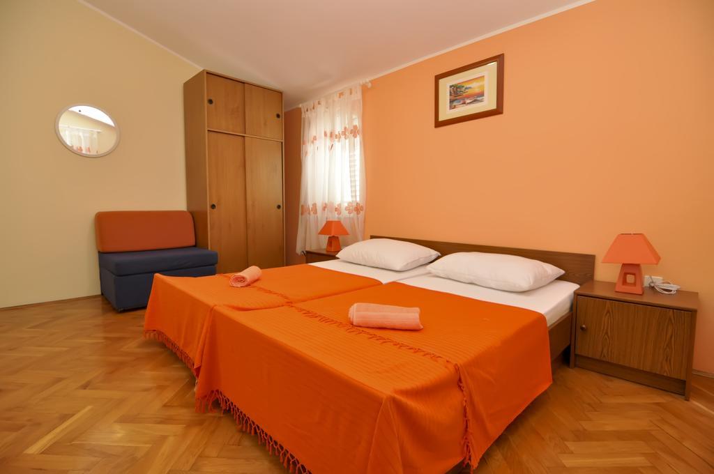 Apartments Marta - Zadar - Near The Sea Room photo